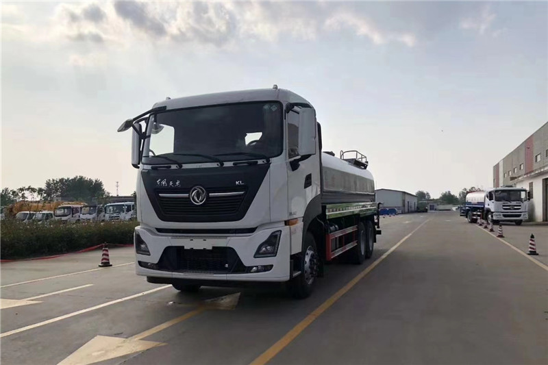 東風(fēng)天龍后八輪20噸噴霧車，國六綠化噴灑車